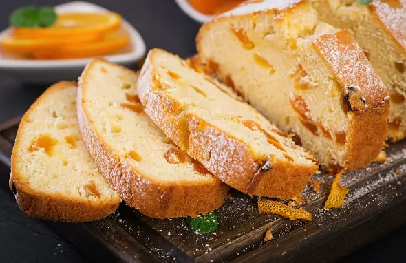 Old-Fashioned Pound Cake