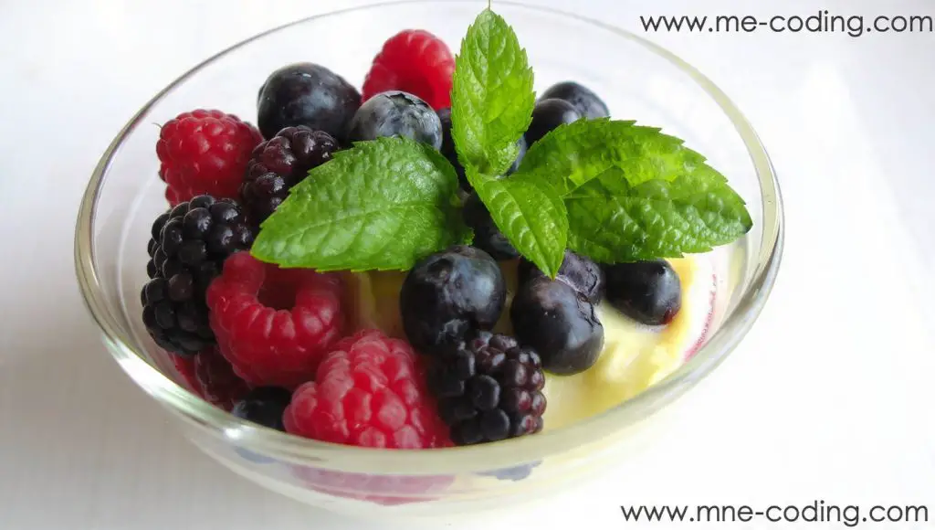 Berries with Vanilla Custard